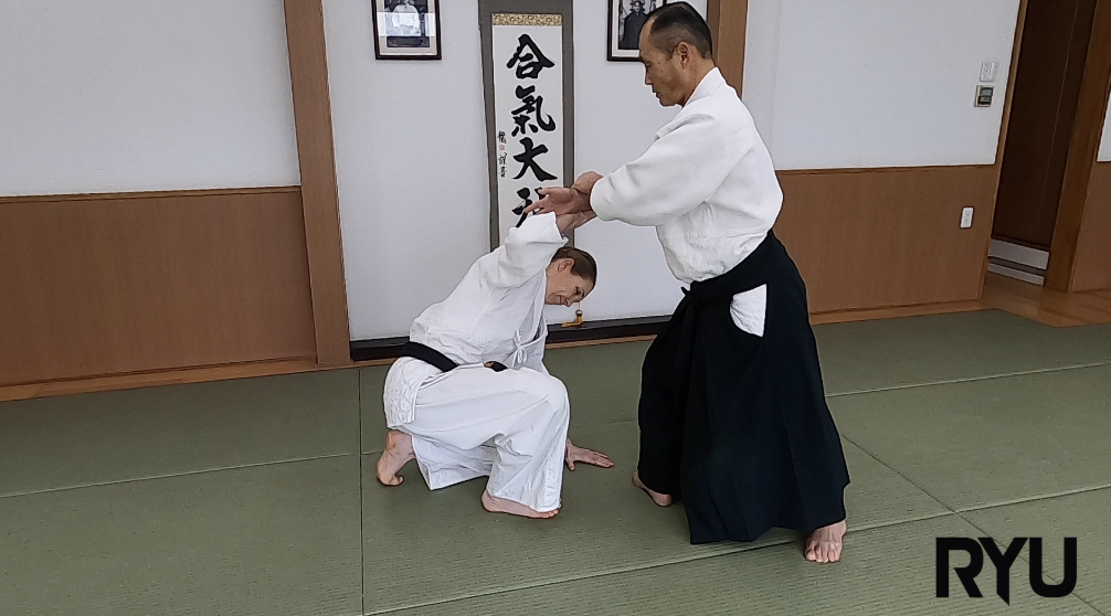 片手綾持ち二ヶ条抑え（一）Katate aya mochi nikkajo osae (1) 2023/4