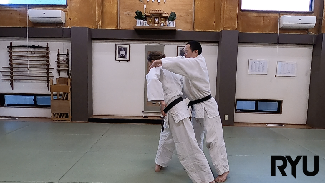 第３５回浦安市合気道演武大会演武科目：後ろ両肩持ち自由技  Ushiro ryo kata mochi jiyuwaza