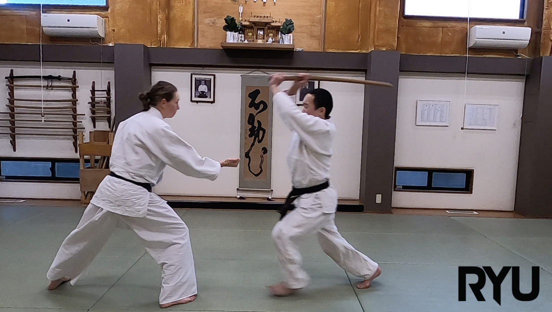 第３５回浦安市合気道演武大会　演武科目：剣取り自由技  Demonstration syllabus: Ken dori jiyuwaza