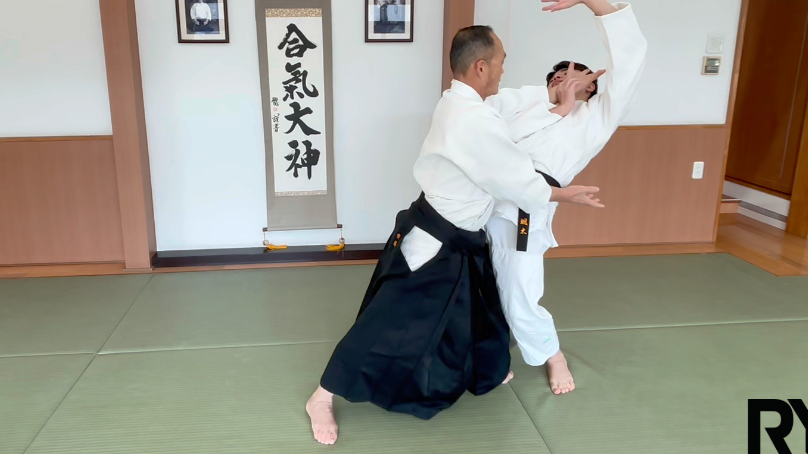 体の変更（一）相対動作　Tai no henko (1) with partner