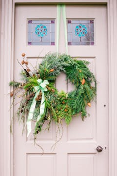 Evergreen wreath 