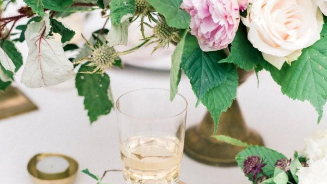 Photographing-Wedding-Flowersby-Emma-Pilkington-fine art Photography pdf