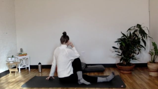 Yin and Restorative with Malerie (Ade...