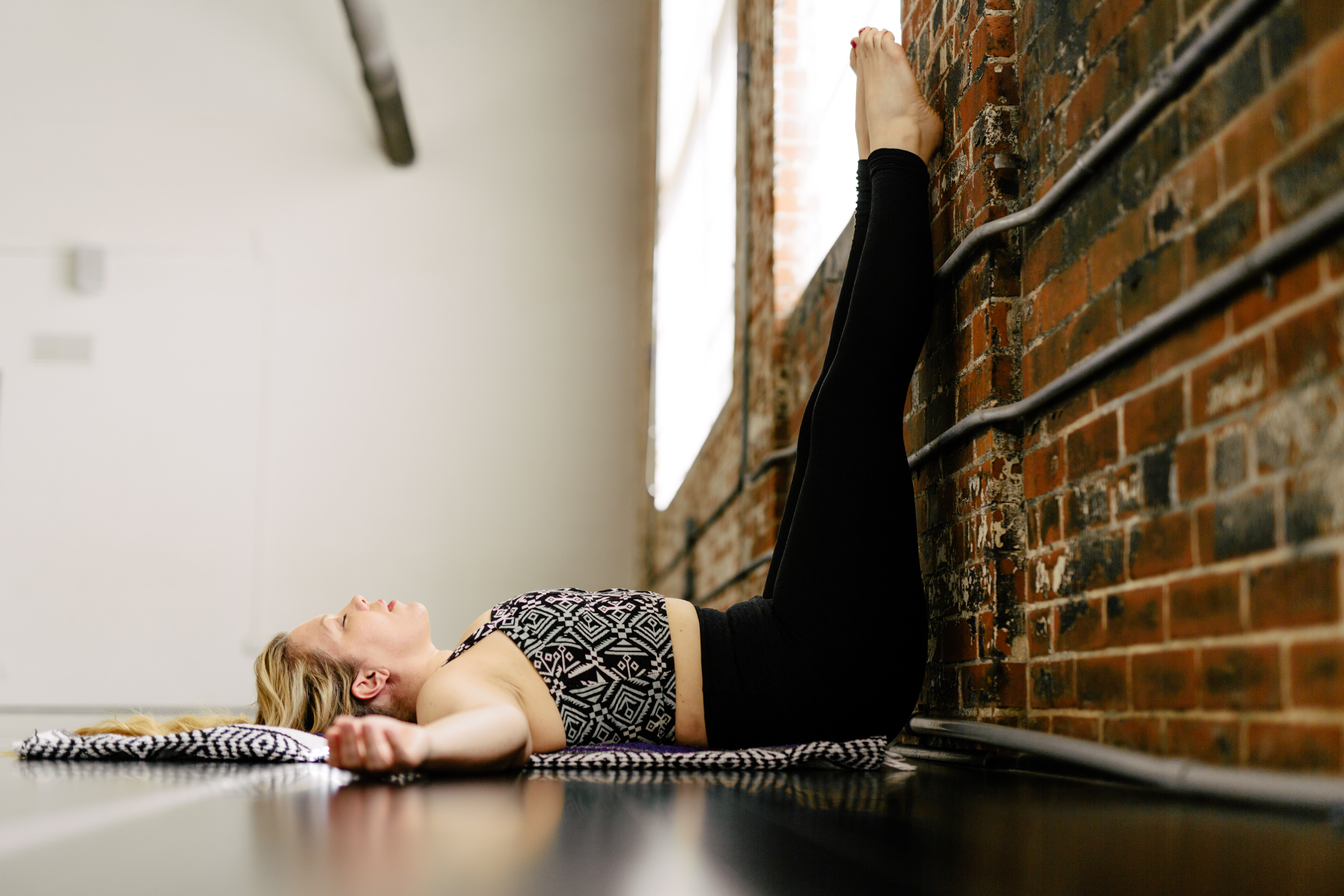 Yin + Restore with Annelise, 45 minutes (Livestream 10/18) 