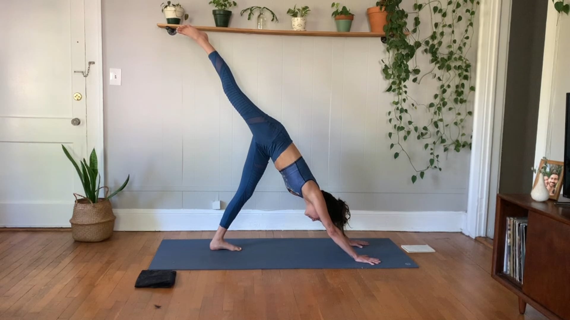 Sacred Strength / Core 3