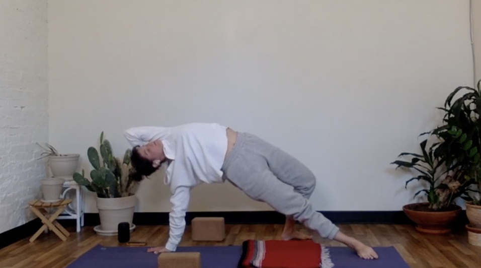 {sacredflow with Malerie (LIve 5.7.21)