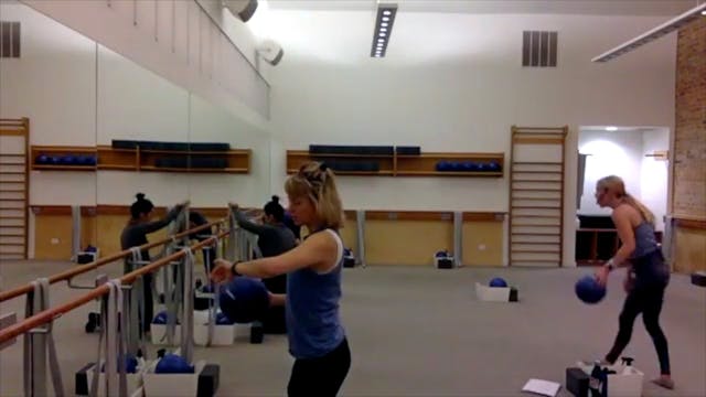 Barre Sweat with Rachel 4 10 22