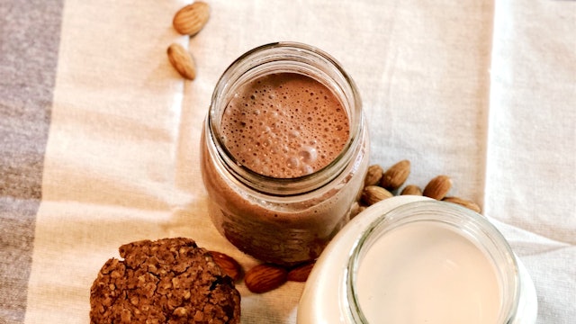 Hot Almond Cacao Milk