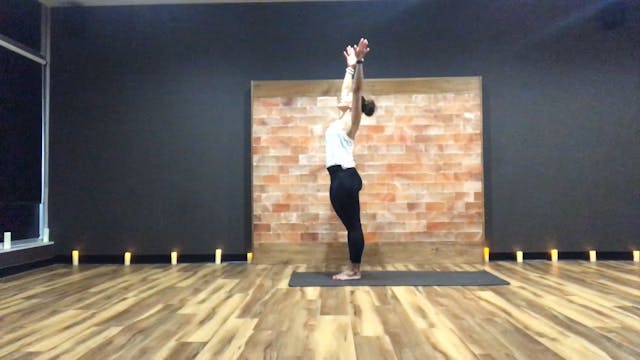 1 Hr Vinyasa
