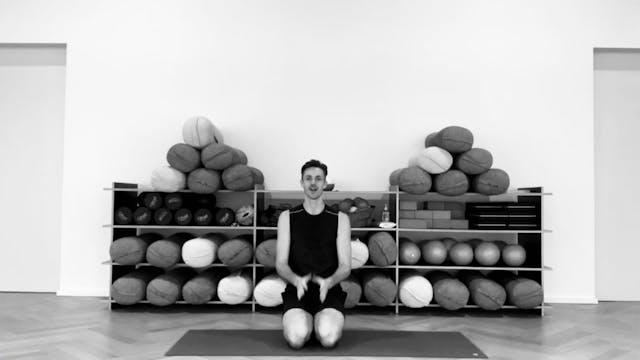 Yoga flow "Front2Back" w Shane (33 Min) 