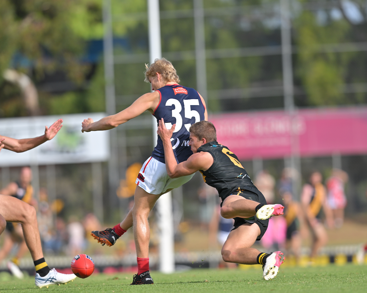 GFC V NFC | 2023 Men's League R4