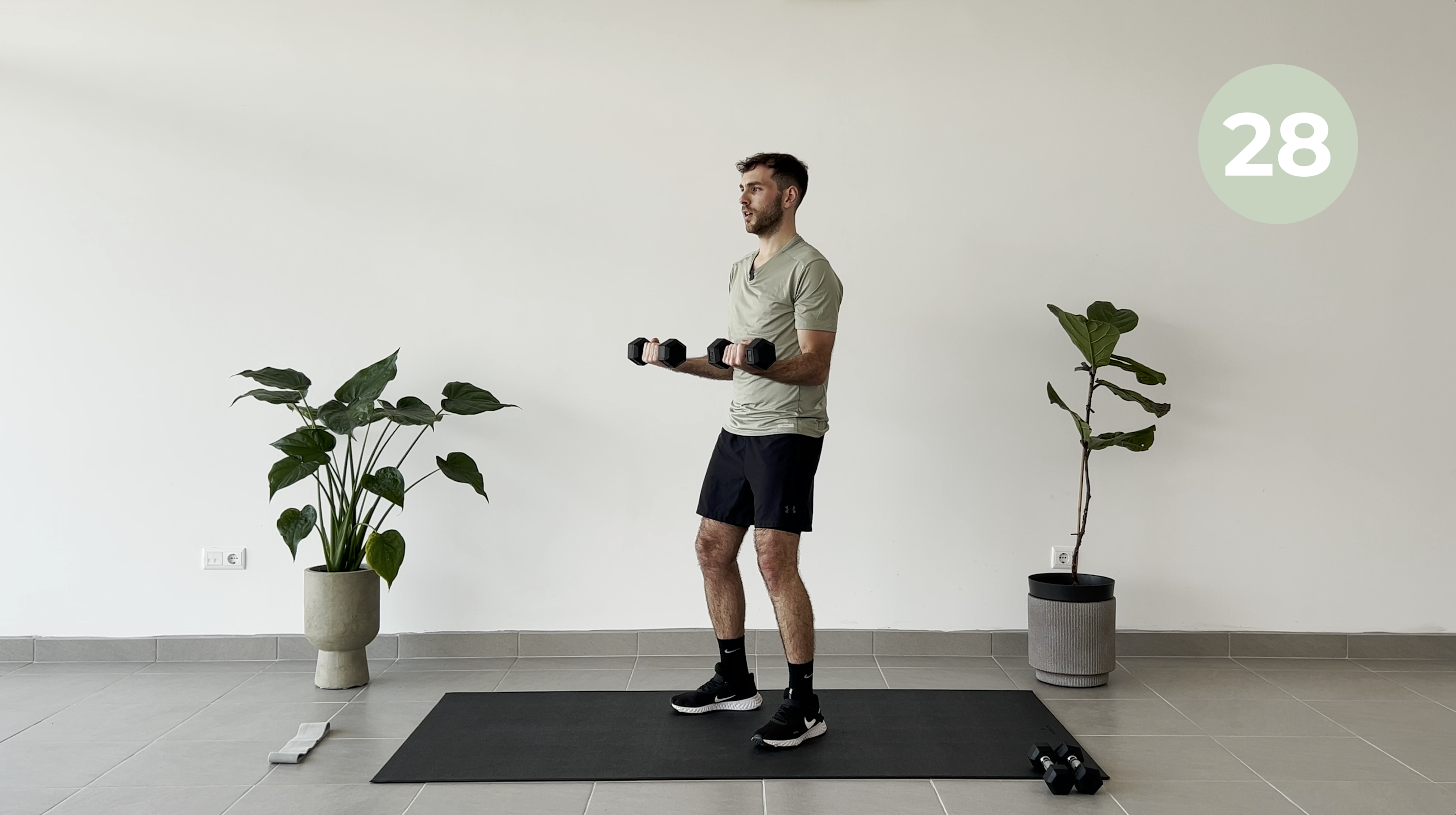 20 MINUTOS BÍCEPS & OMBROS