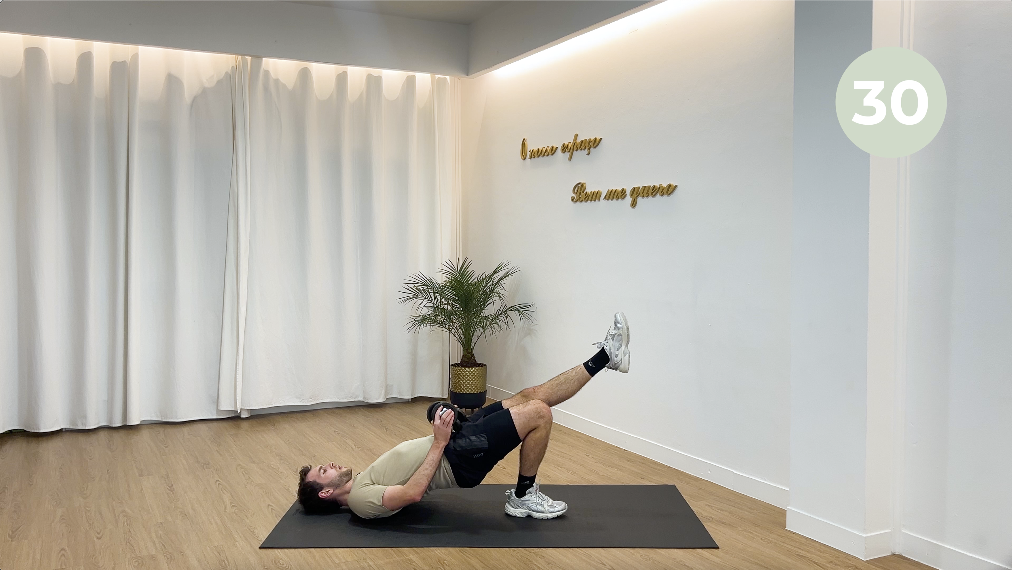 20 MIN ANTI-CELULITE GLUTEOS & ABS SUPERIORES