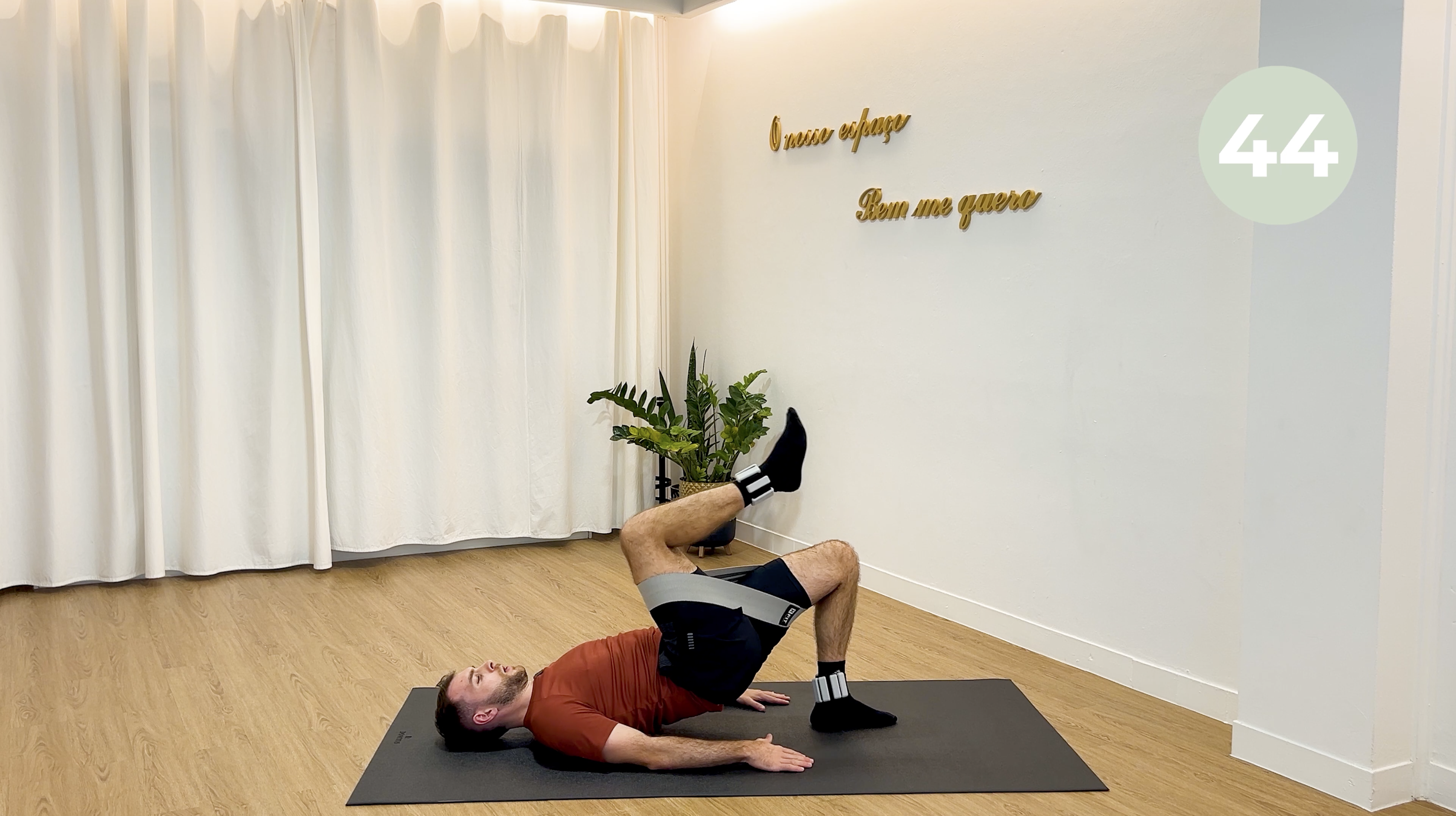 20 MIN POWER PILATES REFORÇAR PERNAS