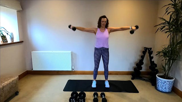 Sarah Mariani - Strong Toned Arms