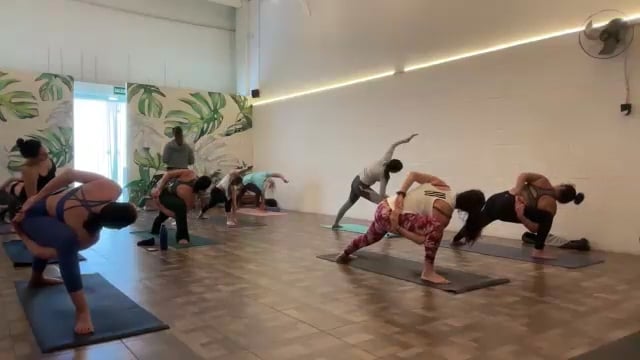 Vinyasa: Movilidad de cadera 27/02/25