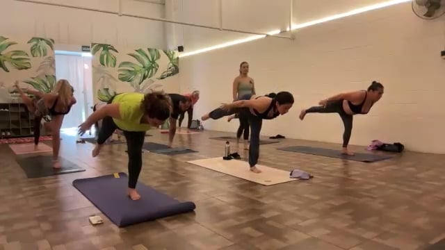 Vinyasa: Flexiones 23/sep/25