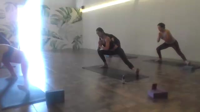 Vinyasa: Movilidad de cadera 29/jul/25