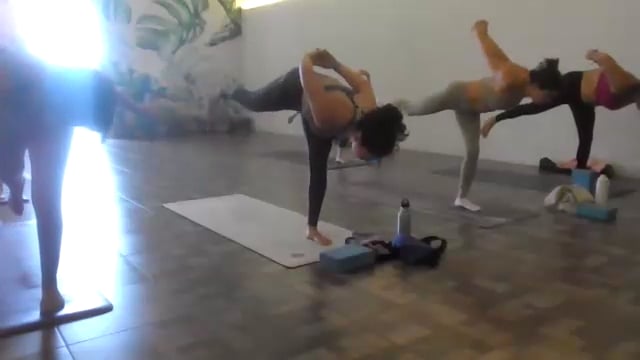 Vinyasa: Equilibrio 01/07/25