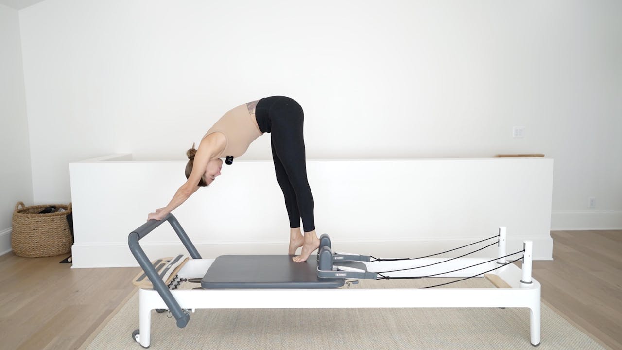 16 Min Tone Up 366 Reformer Saran Pilates