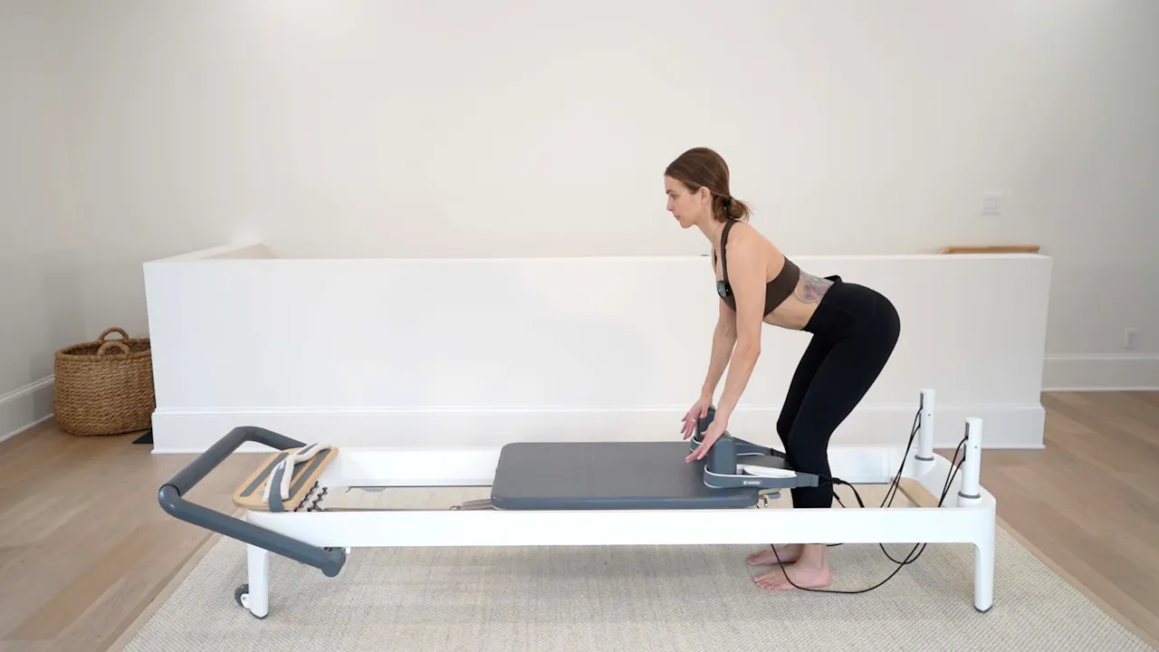 24 Min Post Running/Cycling Flow #246 - Saran Pilates
