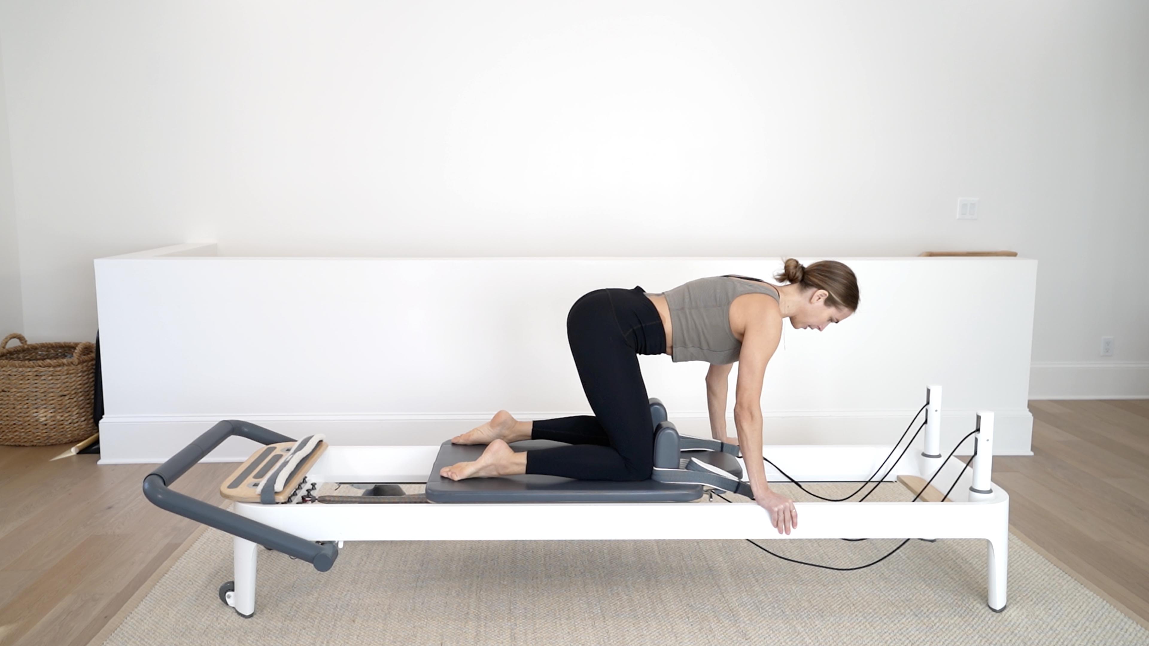 Kneeling Abs Facing Back