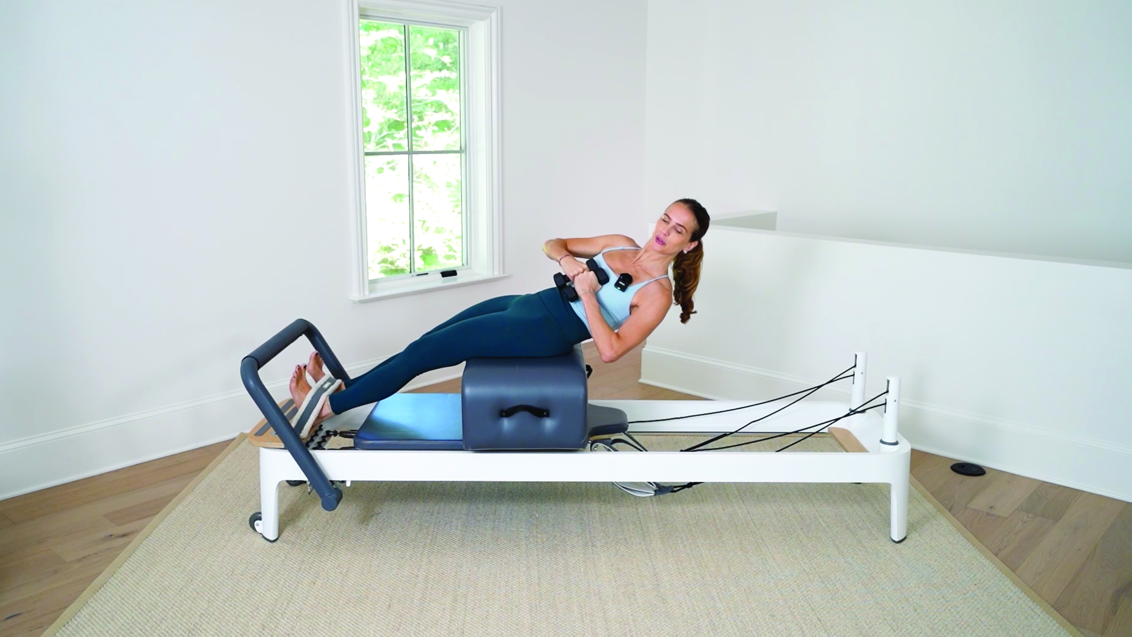 Movement Break Abs and Hip Stretch #805