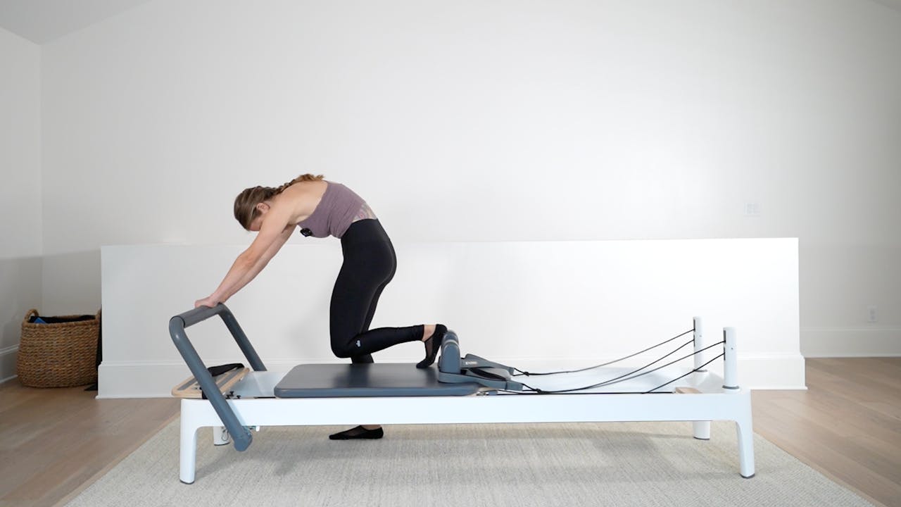 18 Min Full Body With Tucked Pelvis Challenges Reformer Level 1 Saran Pilates