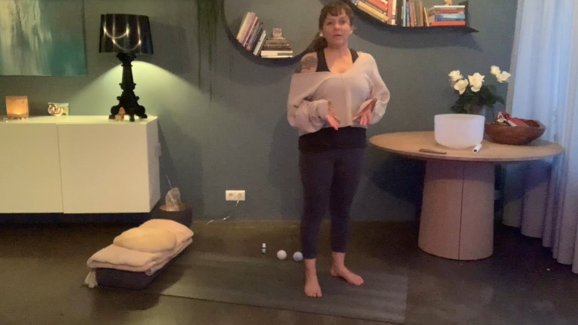 Yin Yoga hips express