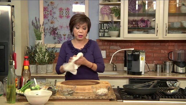 Bếp Nhà Ta Nấu | Đậu Hủ Hải Sản Tay Cầm