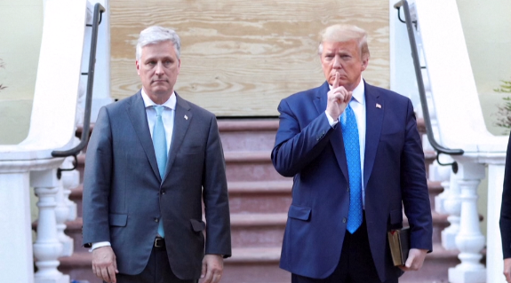 Bình Luận Tin Tức | 11/08/2020