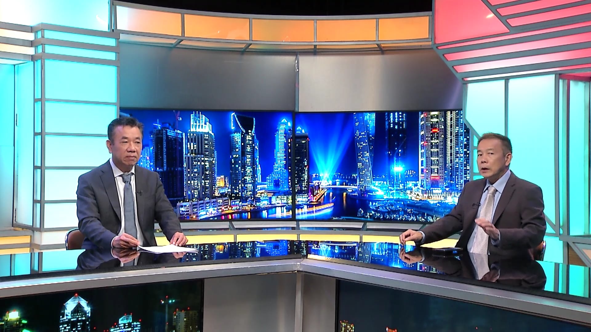 Bình Luận Tin Tức | 21/07/2020