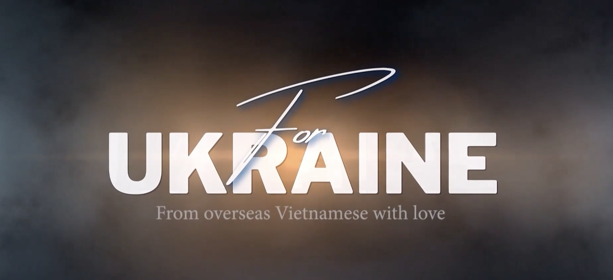 For Ukraine - Gây quỹ cho Ukraine