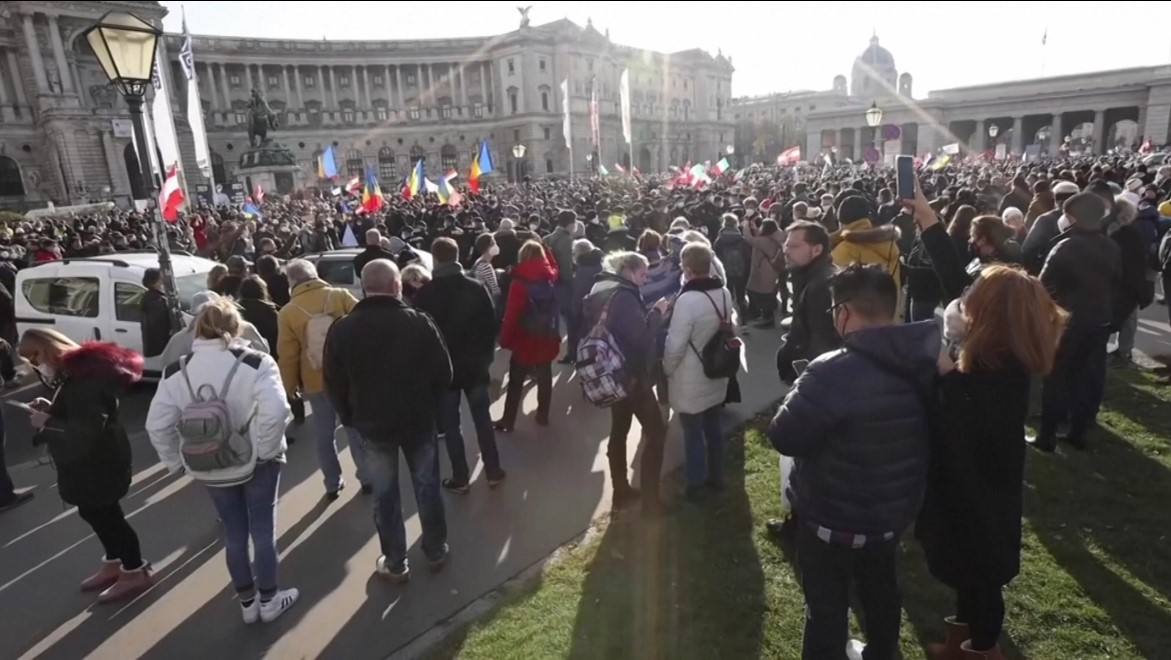 Tin Buổi Trưa | 22/11/2021