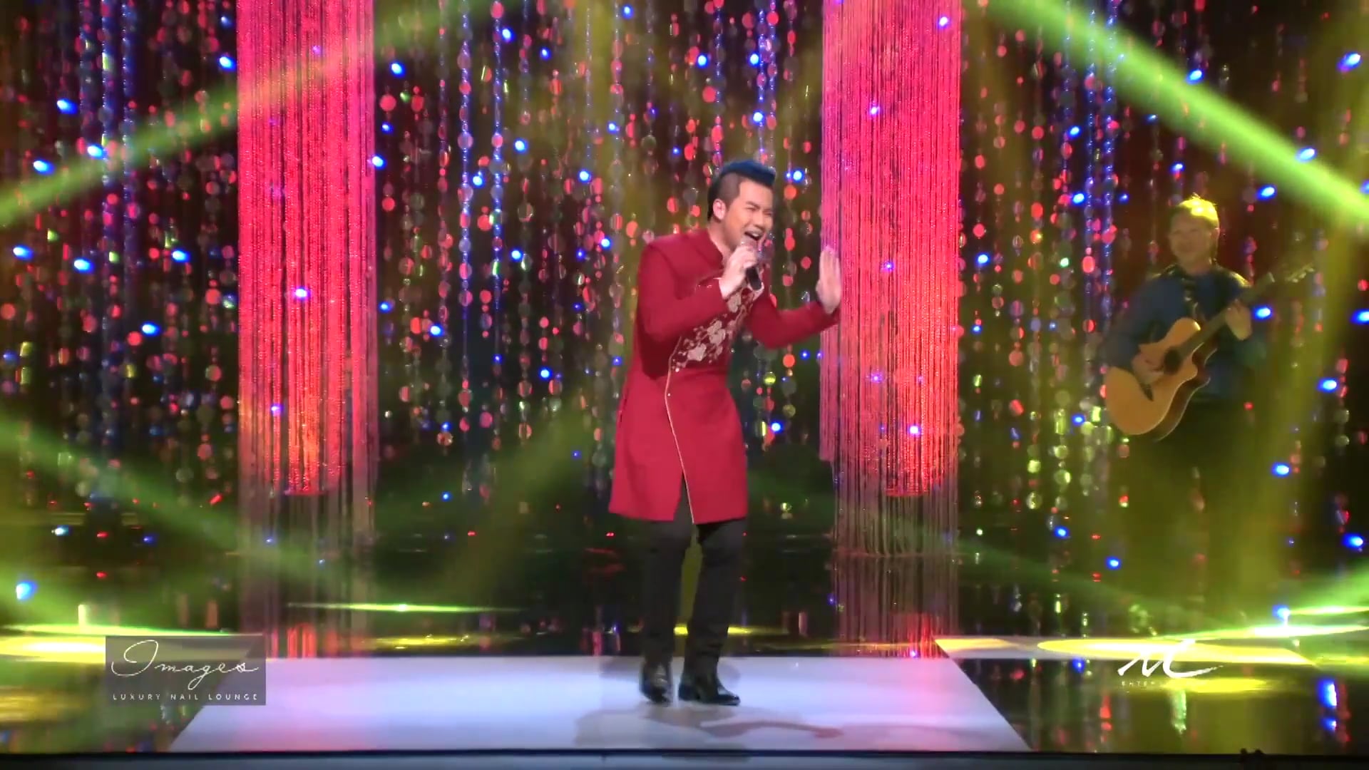 V News với Thuý Vi | Show 1056