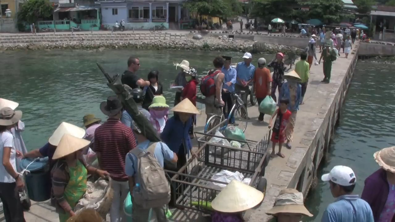 Hành Trình Xuyên Việt 54