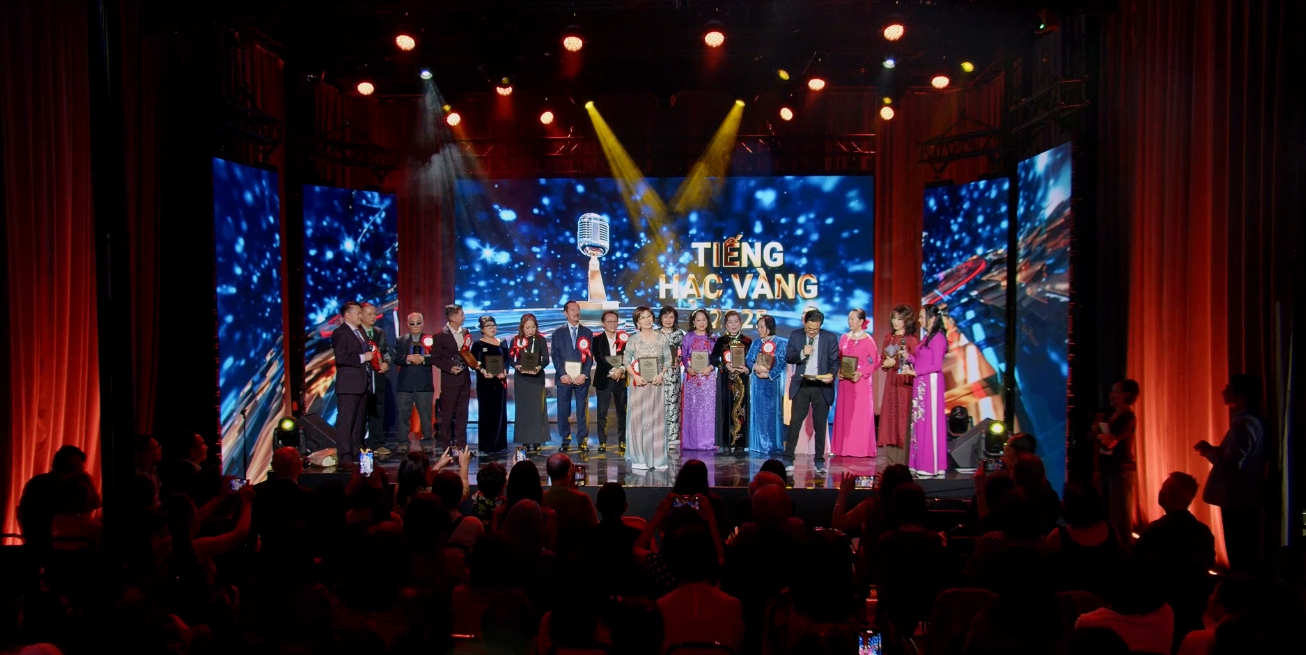 12 THÍ SINH TÀI NĂNG TRANH TÀI TẠI ĐÊM CHUNG KẾT TIẾNG HẠC VÀNG 2025