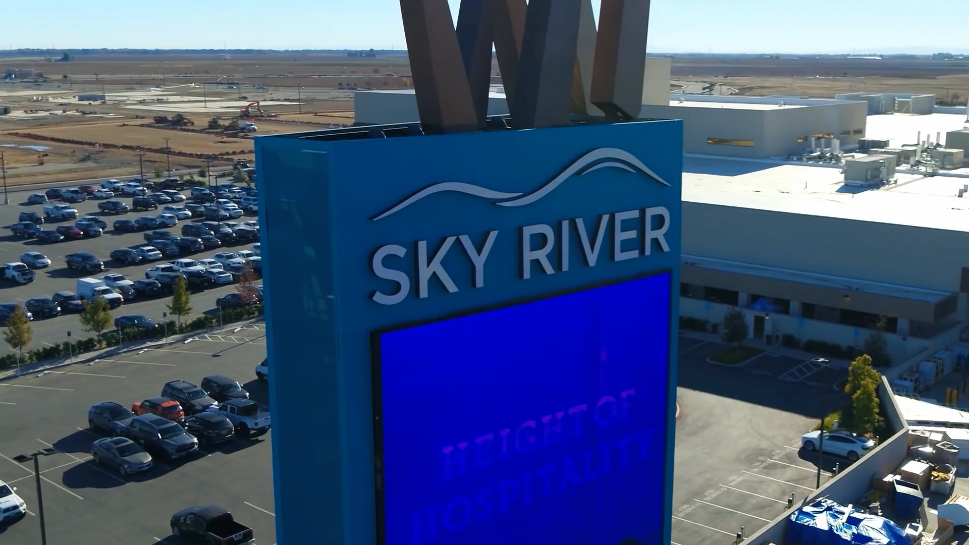 Hollywood First Look | 21/2/2025