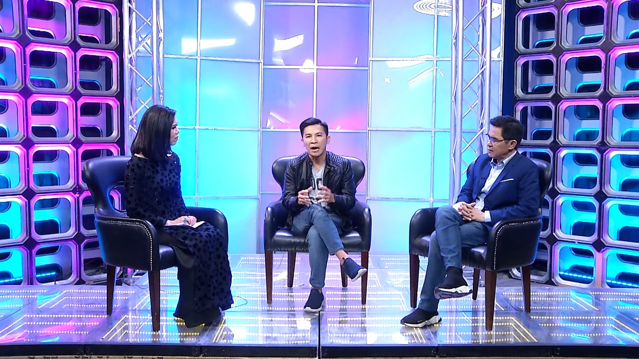 Victoria Tố Uyên Show | Guest: Trúc Hồ & Việt Khang