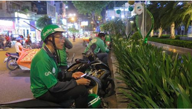 The Kim Nhung Show | Lên đại học hay đi xuất khẩu lao động? | 25/07/2023