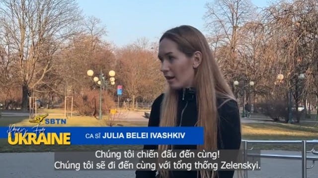 Ca sĩ người Ukraine xúc động vì bài h...