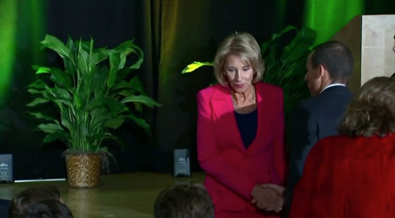 Tin Buổi Trưa | 08/01/2021