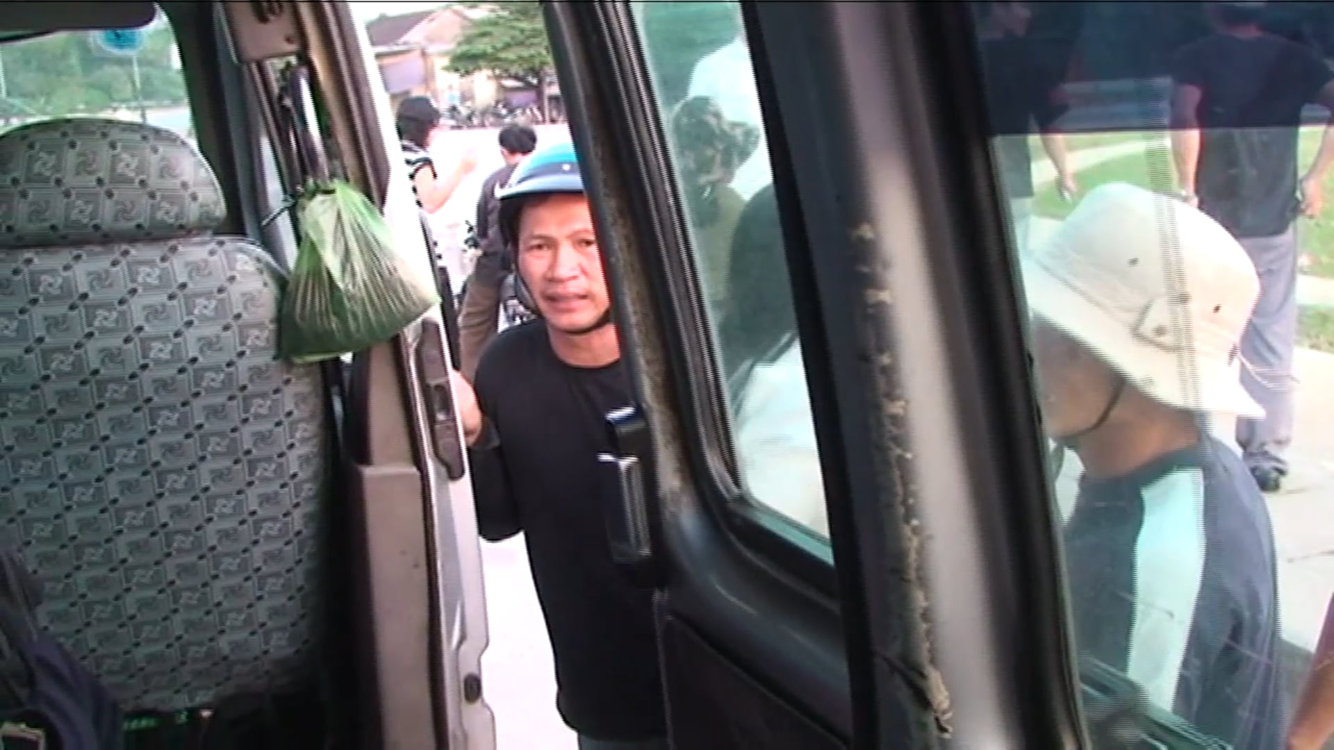 Hành Trình Xuyên Việt 30