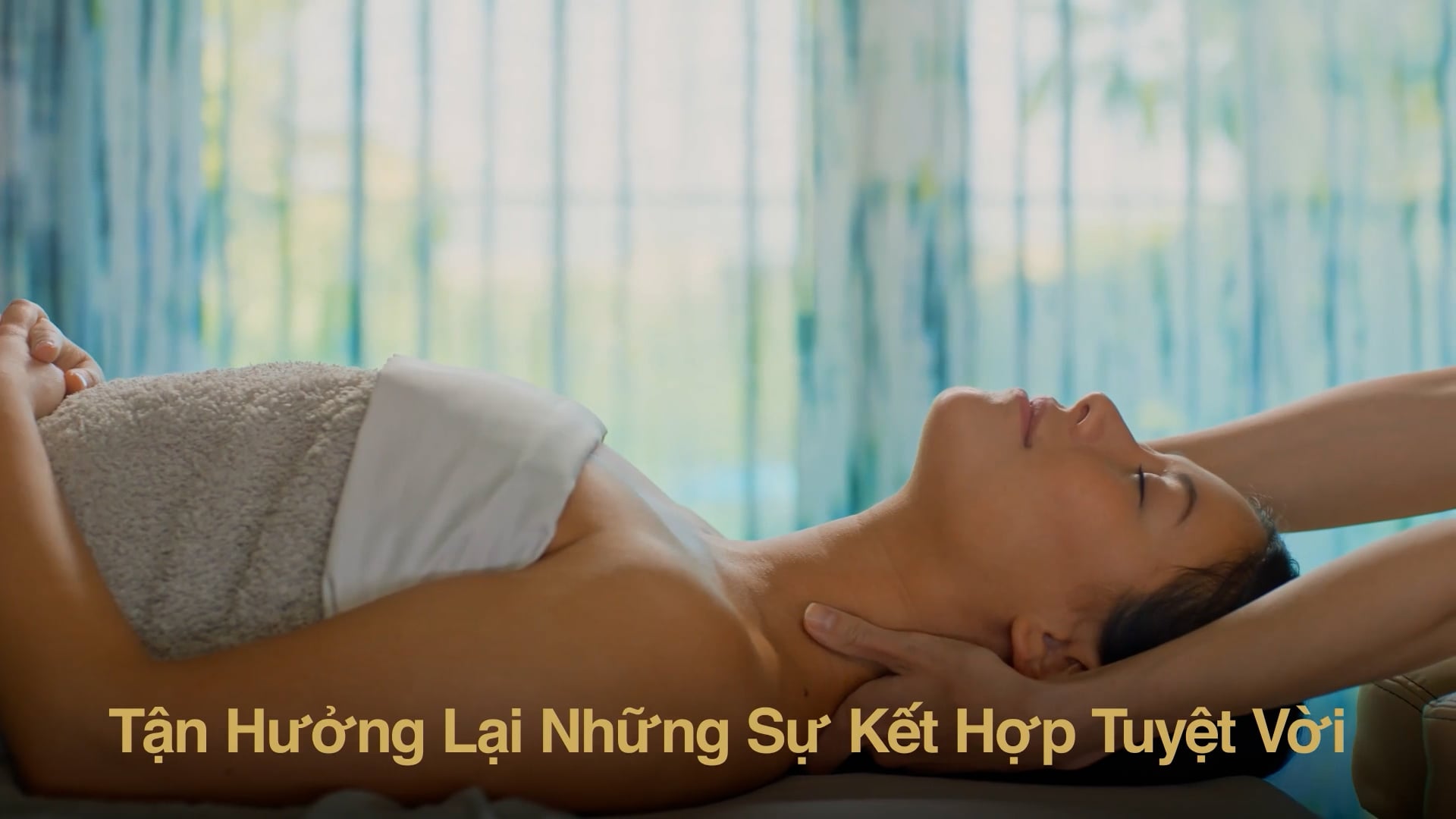 Hollywood First Look | 04/09/2021