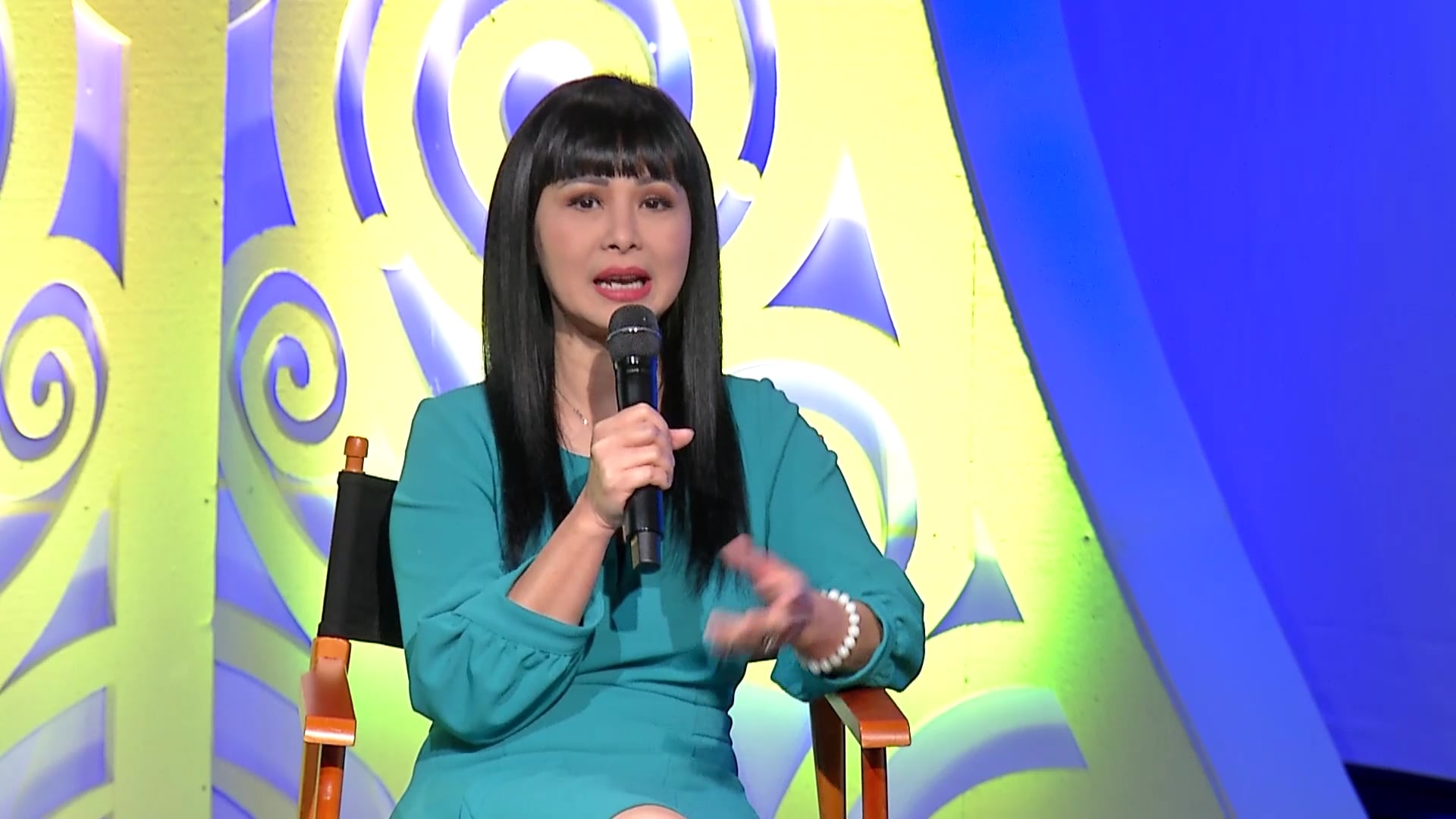 Giáng Ngọc Show | Avy