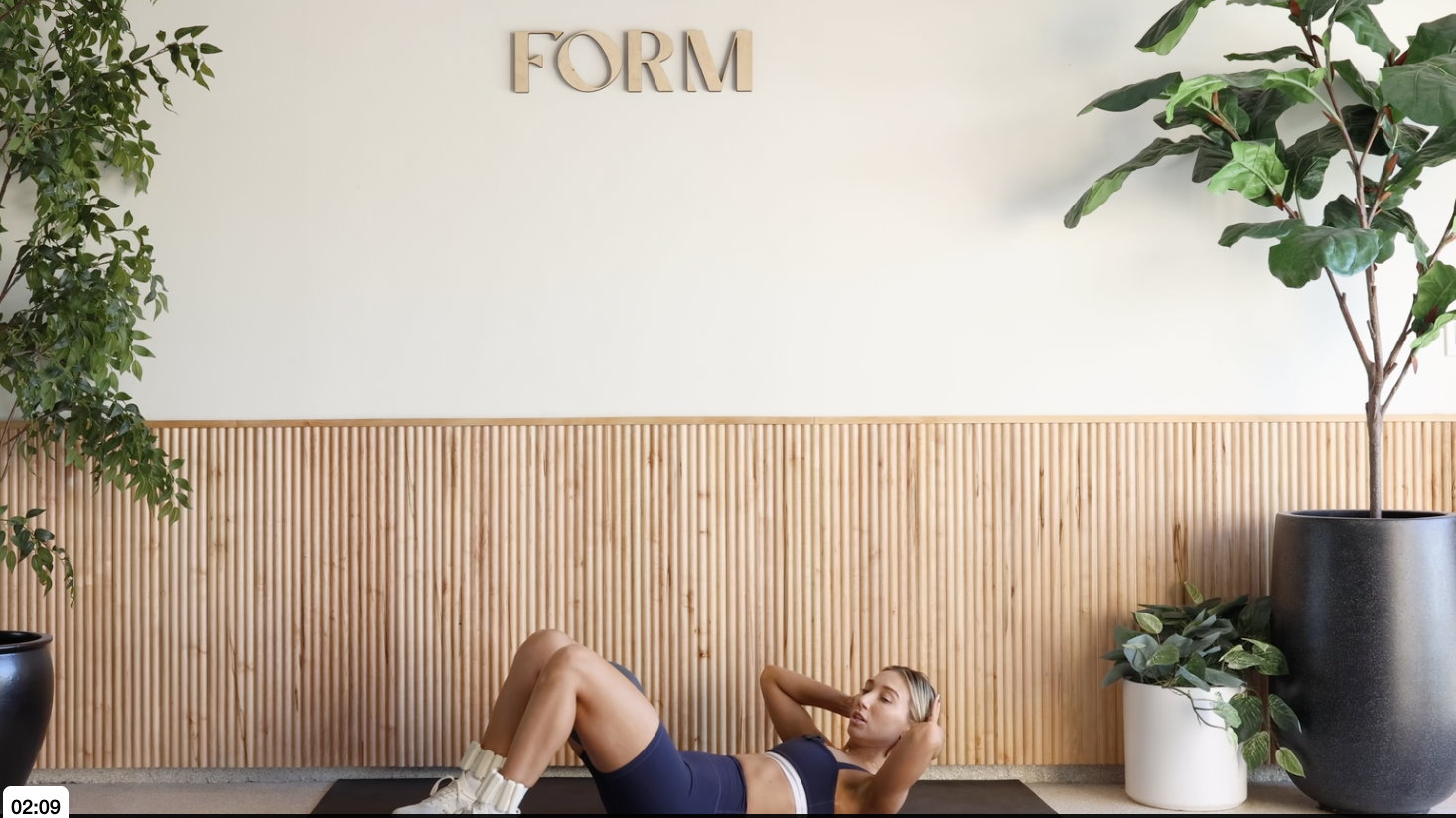 20 MINUTE INNER OUTER THIGH BURNOUT WITH CALYN