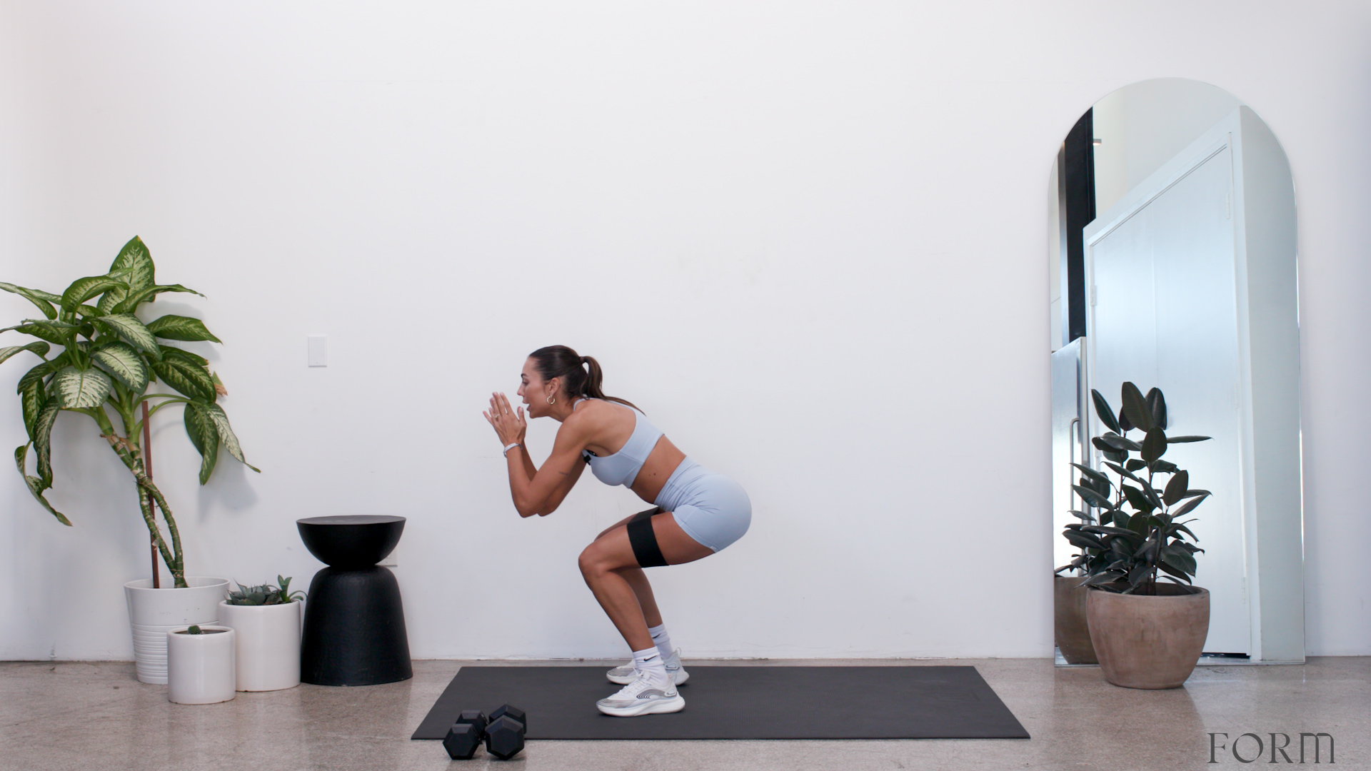 18 MINUTE FULL BODY FRENZY