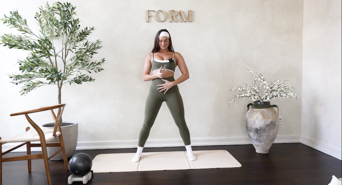 35 MINUTE FULL BODY CLASSIC BARRE WITH GRACE