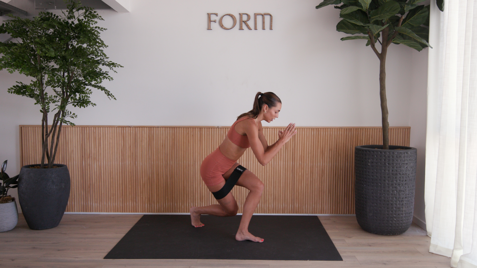 7 MINUTE STANDING LOWER BODY BURN