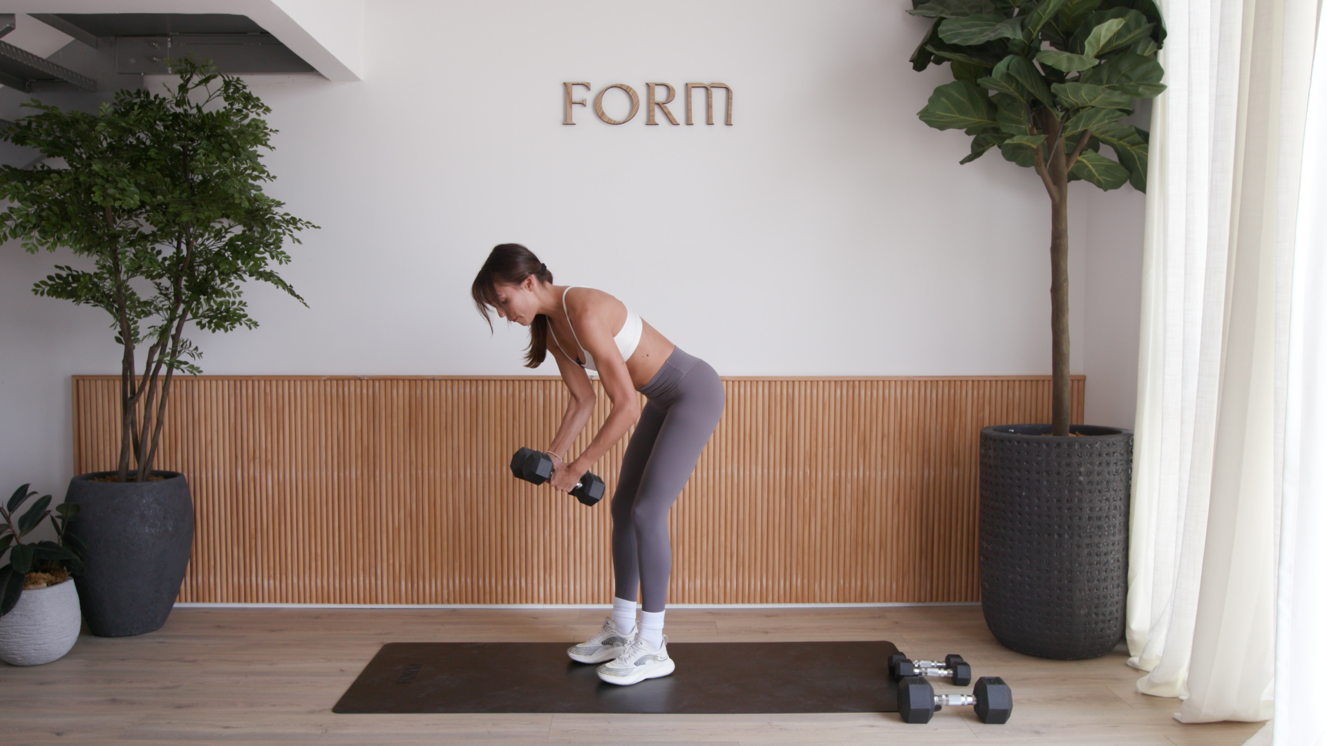 35 MINUTE UPPER BODY DUMBBELL BURNER